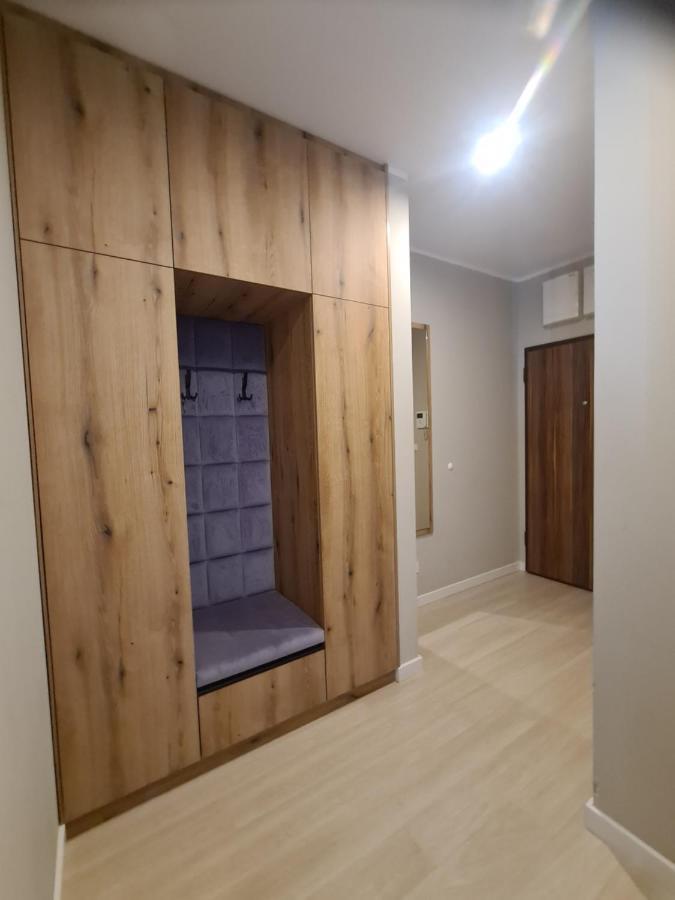 Mostowa 23 Bruno Apartment, Self Check-In 24H, Free Parking, Air-Conditioning Poznan Dış mekan fotoğraf